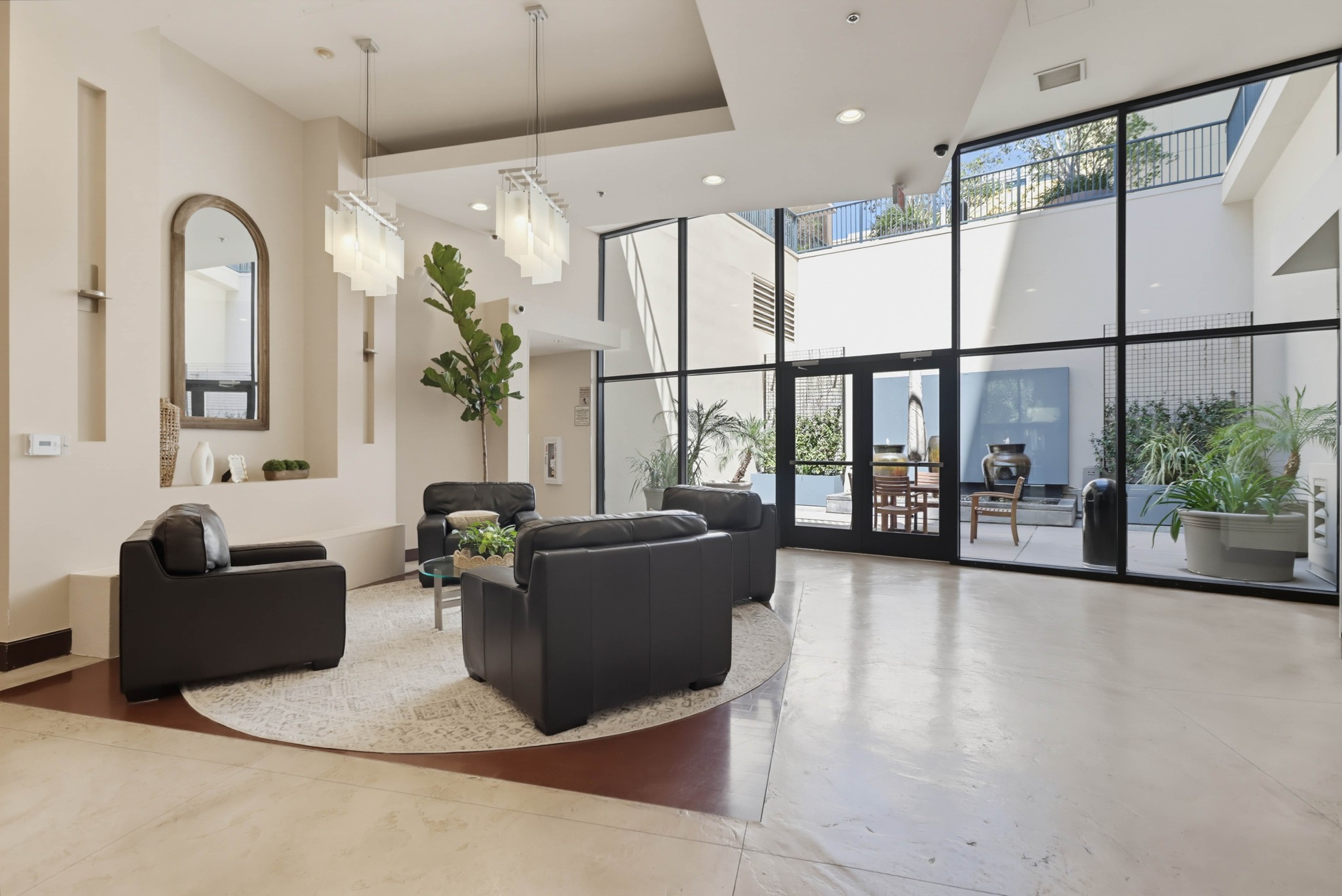 Virtual tour photo 6 of 48 for 530 K St
