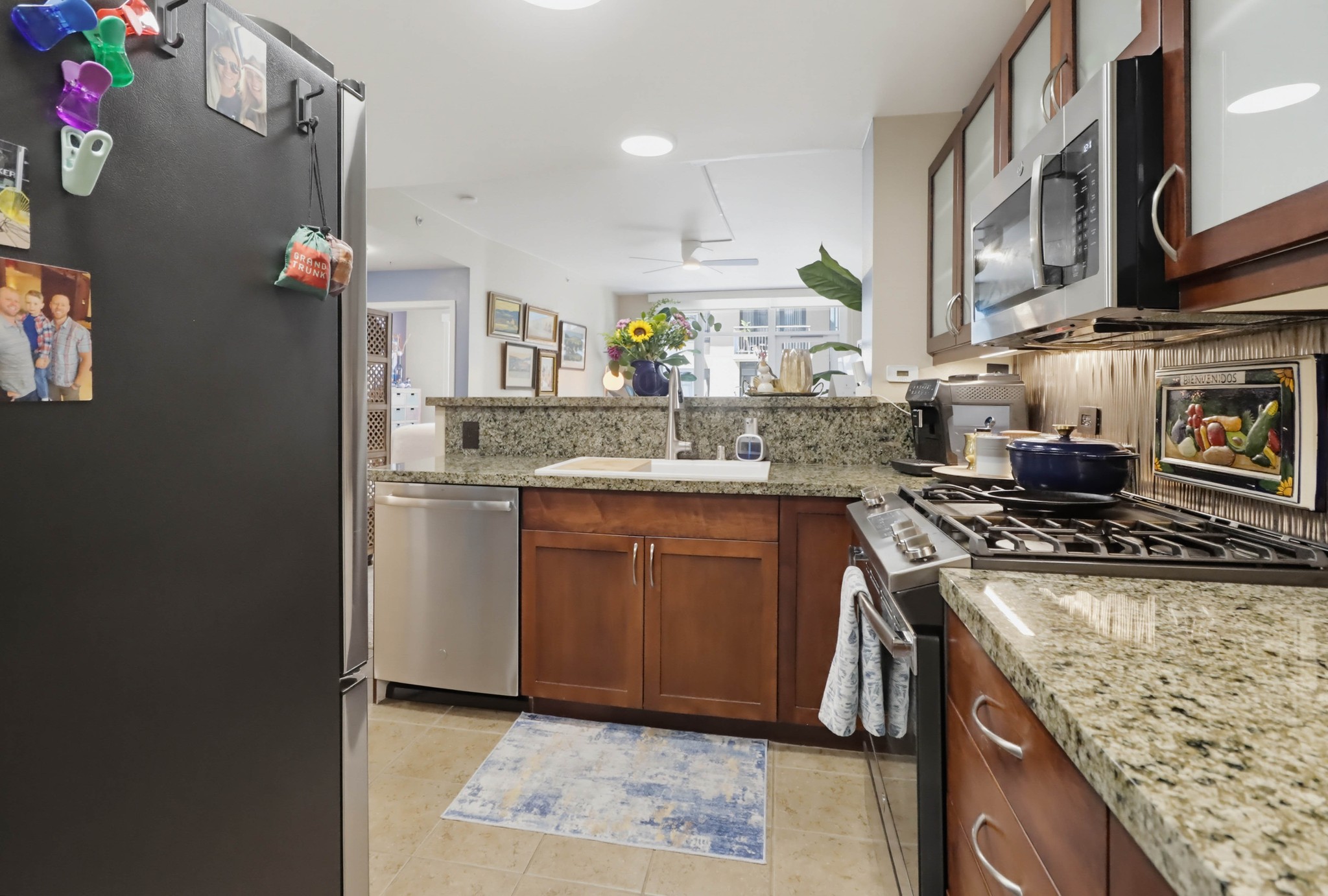 Virtual tour photo 12 of 48 for 530 K St