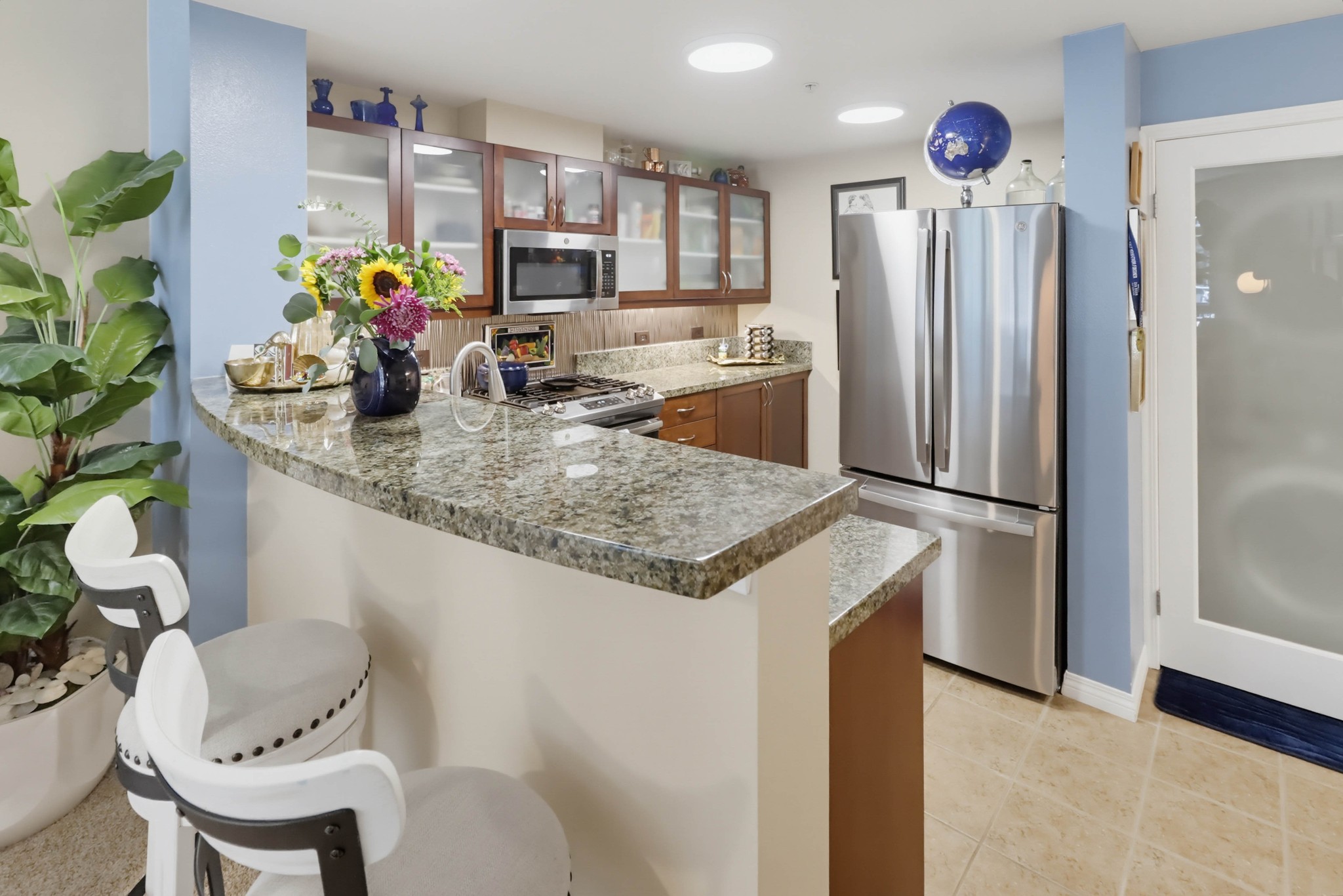 Virtual tour photo 16 of 48 for 530 K St