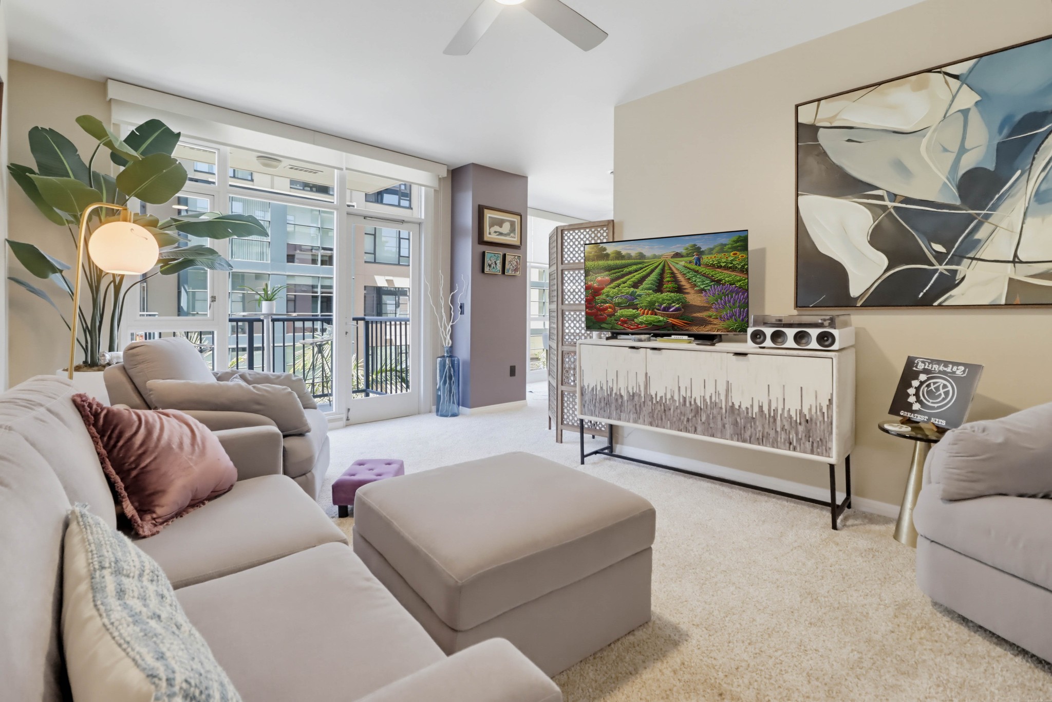 Virtual tour photo 18 of 48 for 530 K St