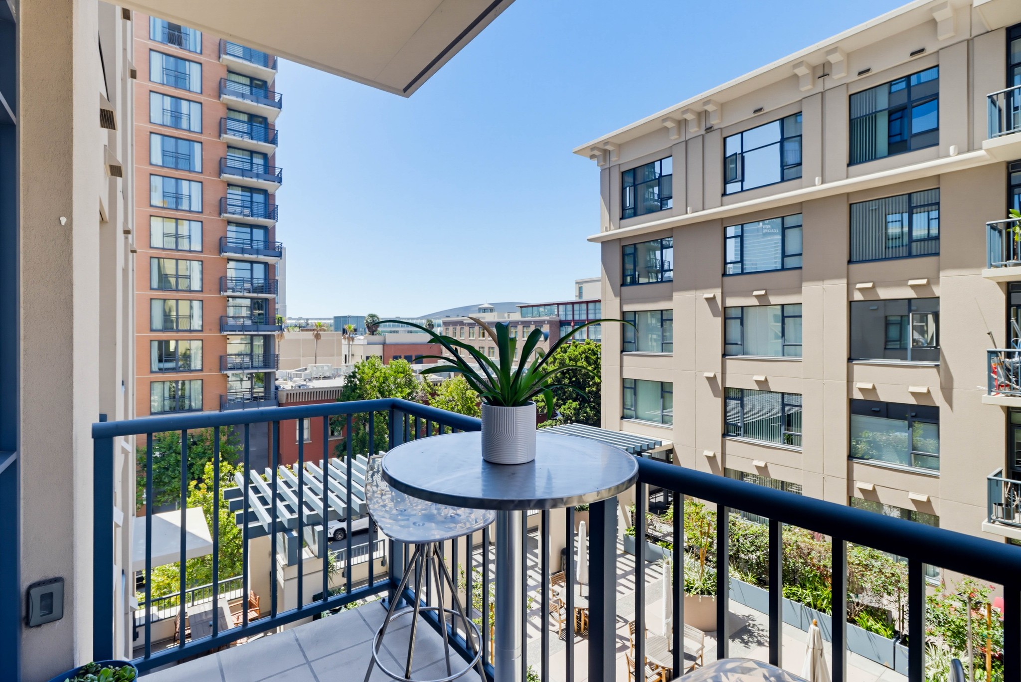 Virtual tour photo 30 of 48 for 530 K St