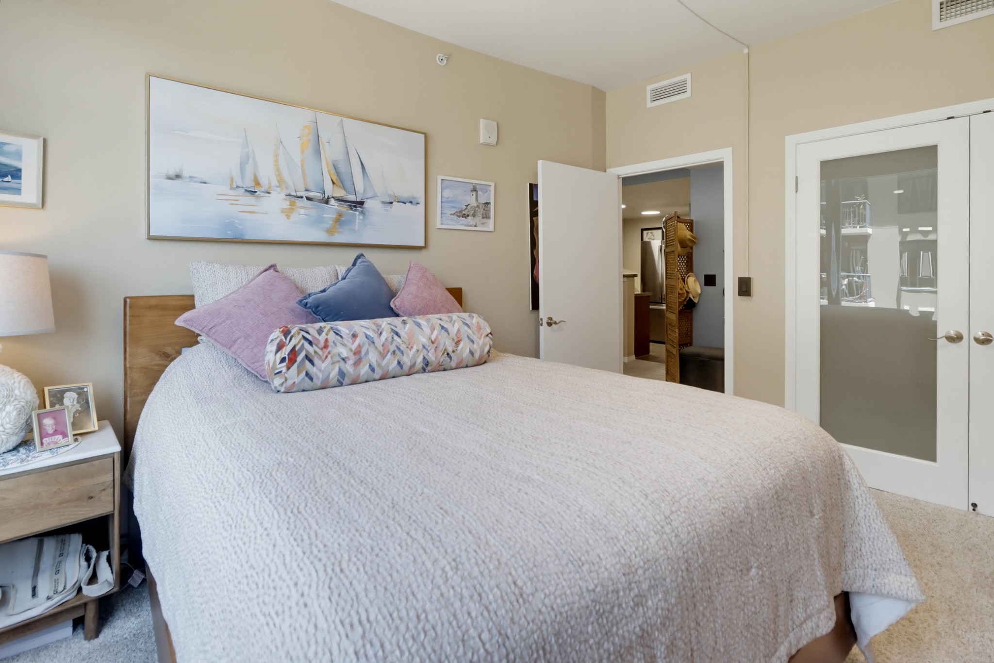 Virtual tour photo 37 of 48 for 530 K St