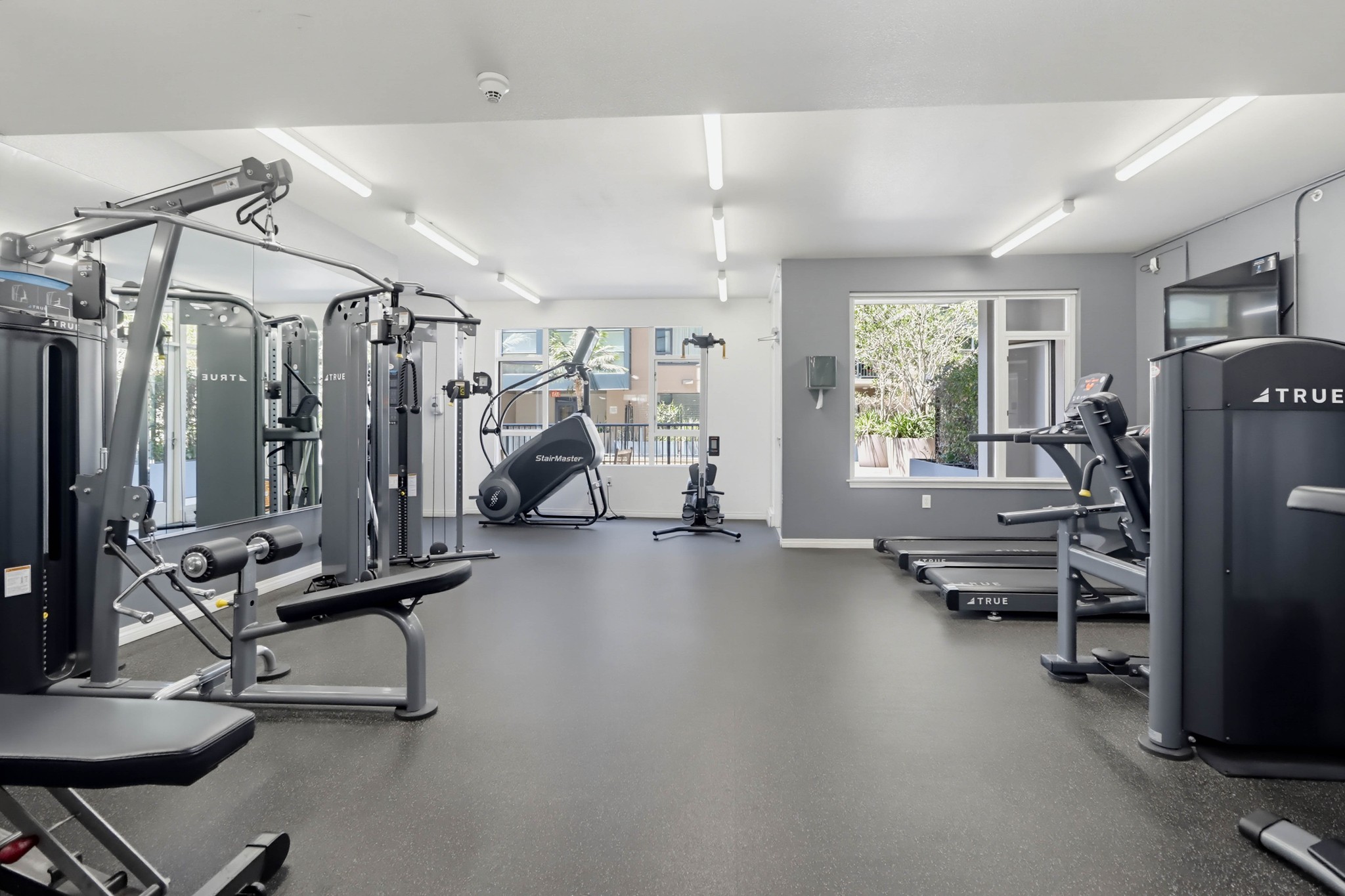 Virtual tour photo 44 of 48 for 530 K St