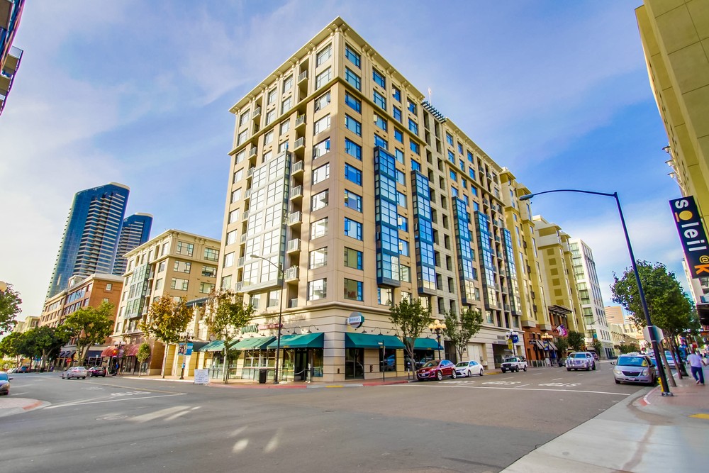 Virtual tour photo 1 of 65 for 530 K St