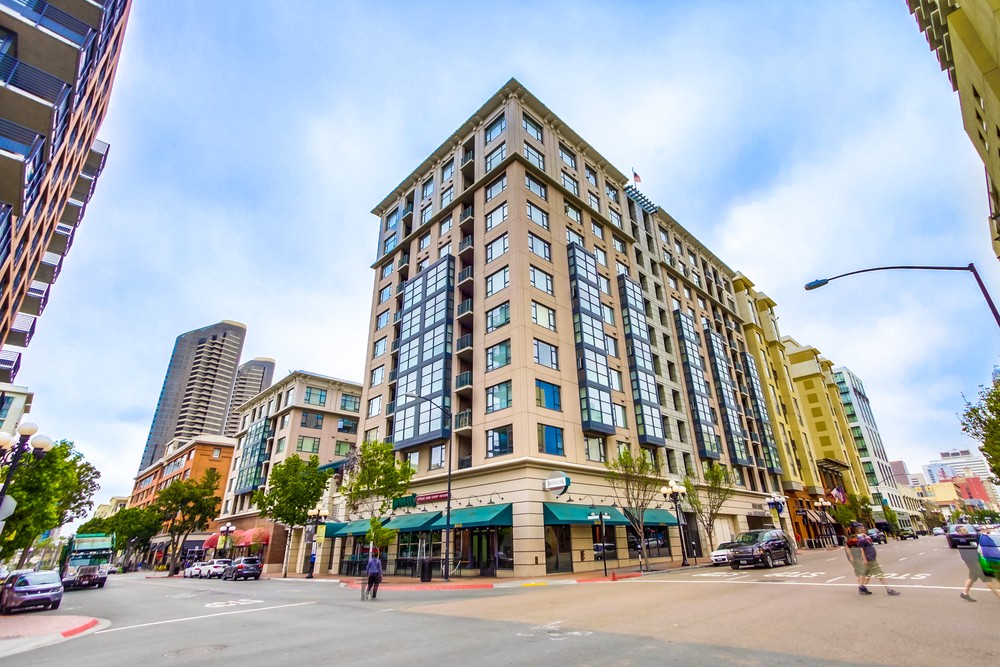 Virtual tour photo 1 of 63 for 530 K St