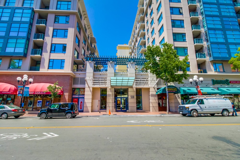 Virtual tour photo 1 of 44 for 530 K St #402