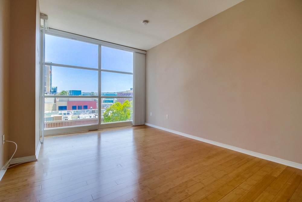 Virtual tour photo 21 of 44 for 530 K St #402