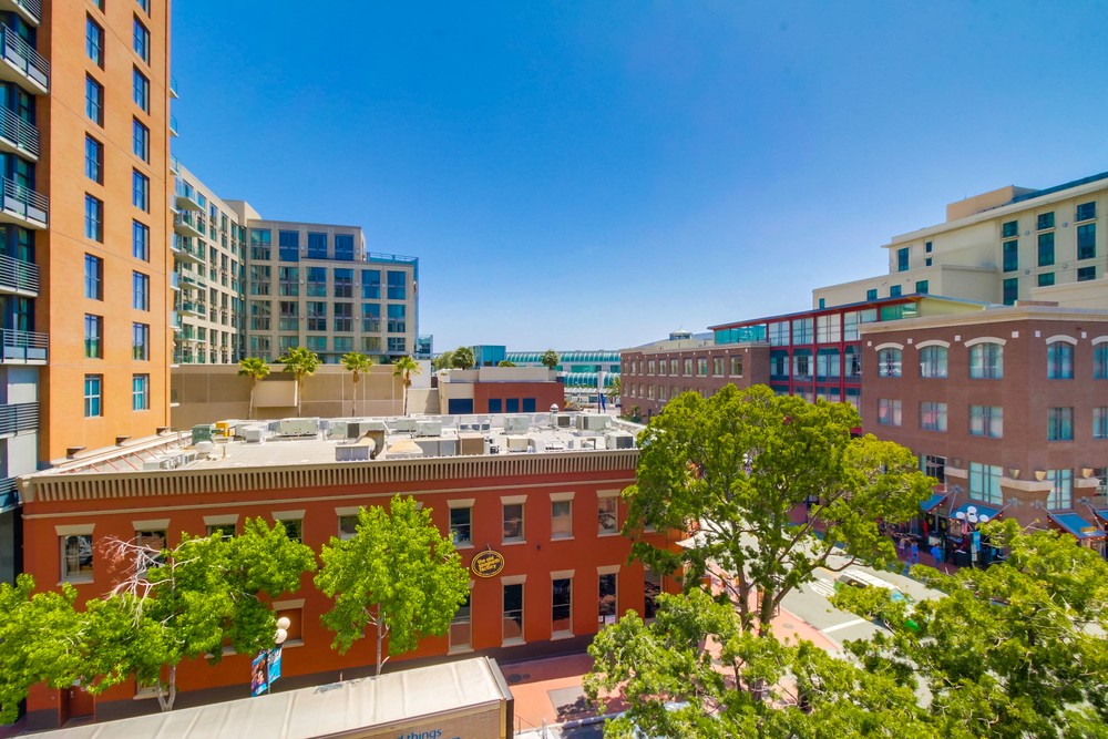 Virtual tour photo 34 of 44 for 530 K St #402