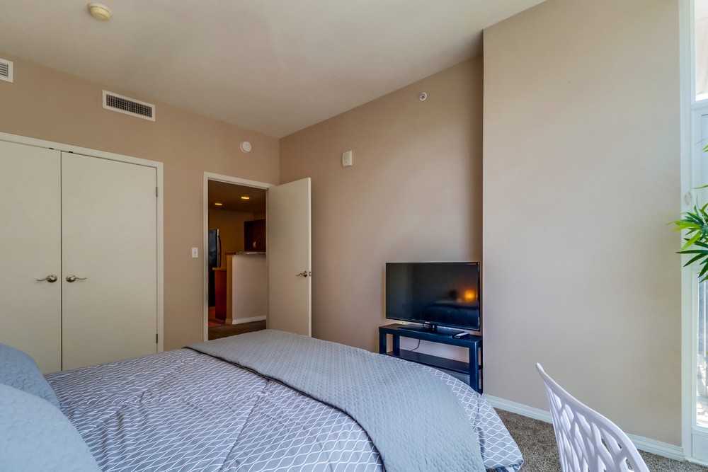 Virtual tour photo 22 of 37 for 530 K St