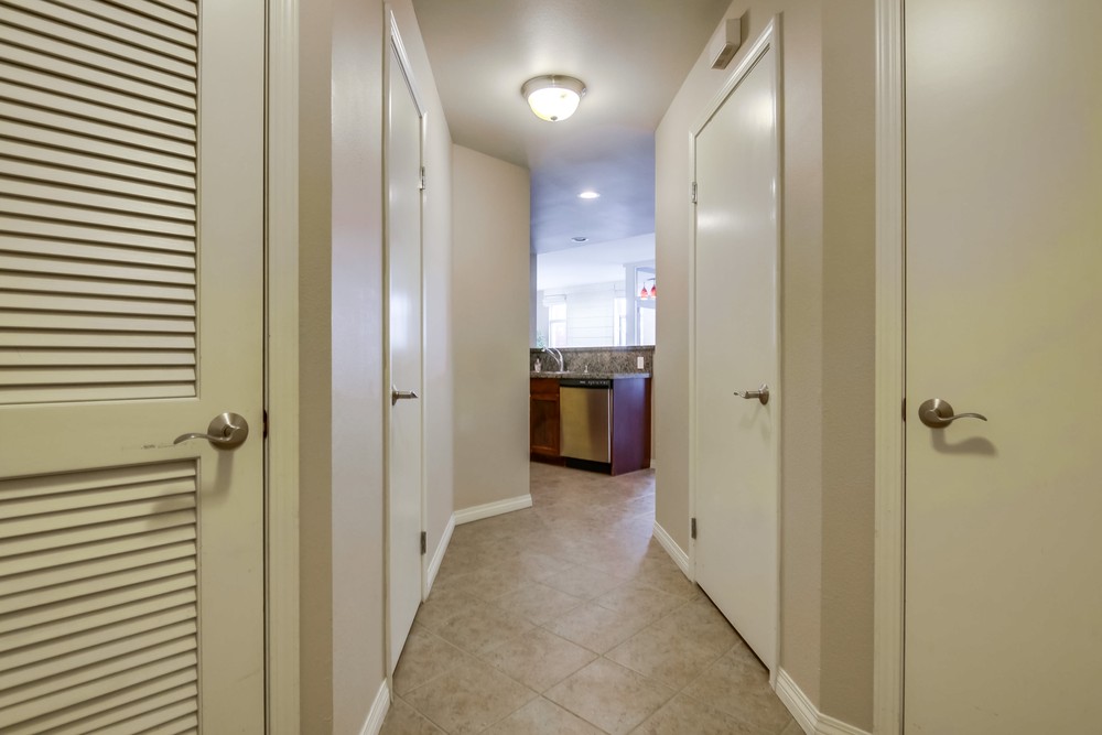 Virtual tour photo 30 of 37 for 530 K St