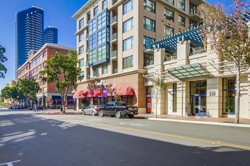 Virtual tour photo 4 of 34 for 530 K St #919