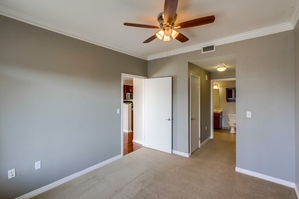 Virtual tour photo 19 of 34 for 530 K St #919