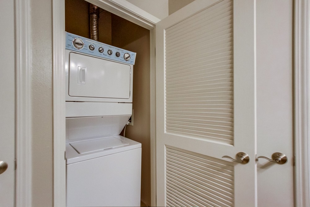Virtual tour photo 22 of 34 for 530 K St #919