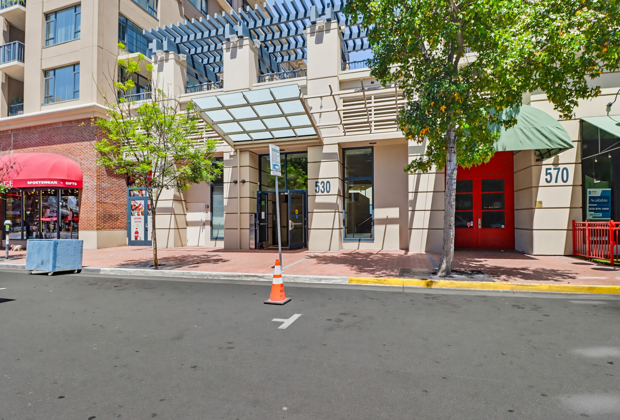 Virtual tour photo 3 of 29 for 530 K St UNIT 1017