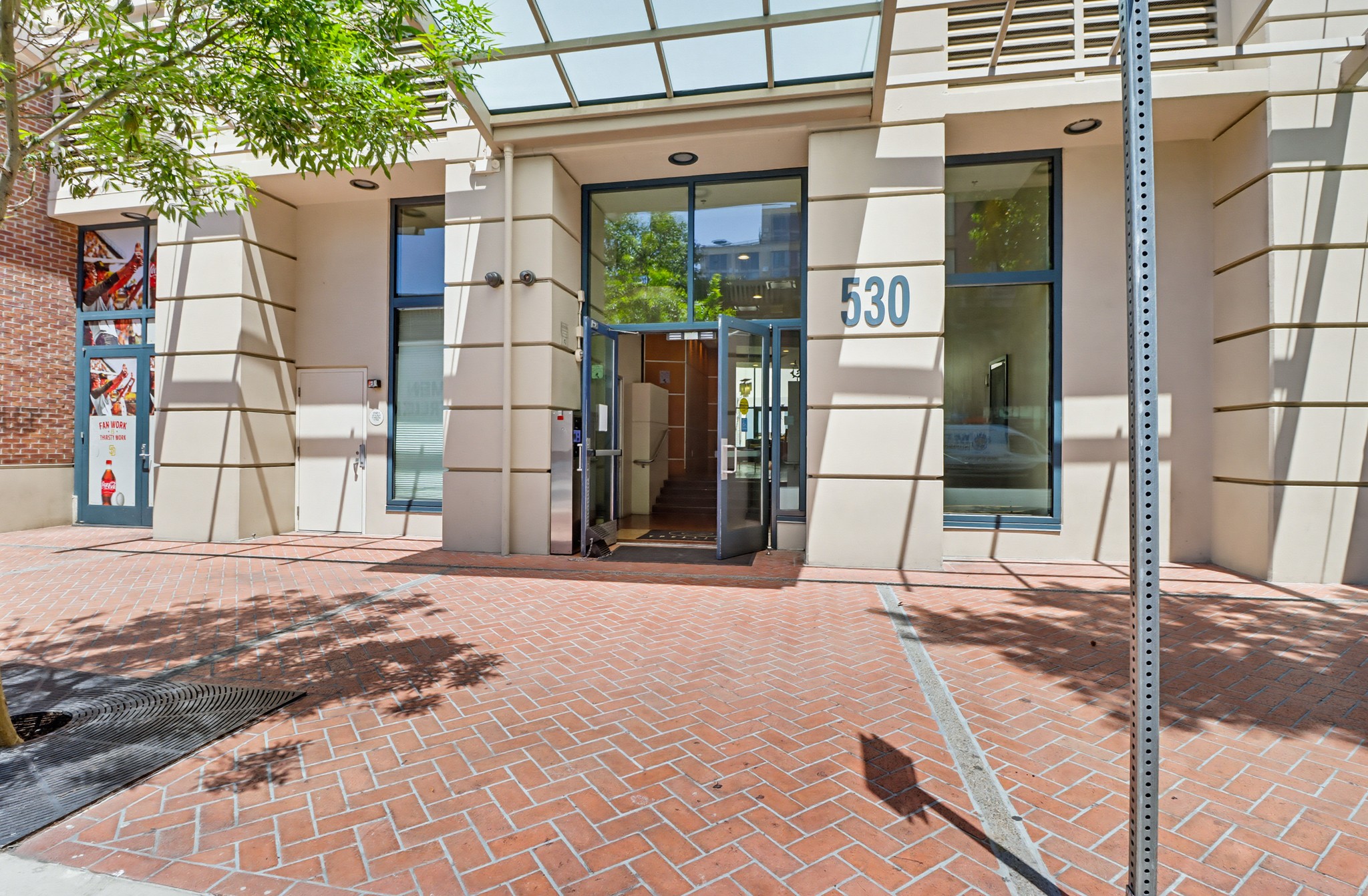 Virtual tour photo 4 of 29 for 530 K St UNIT 1017