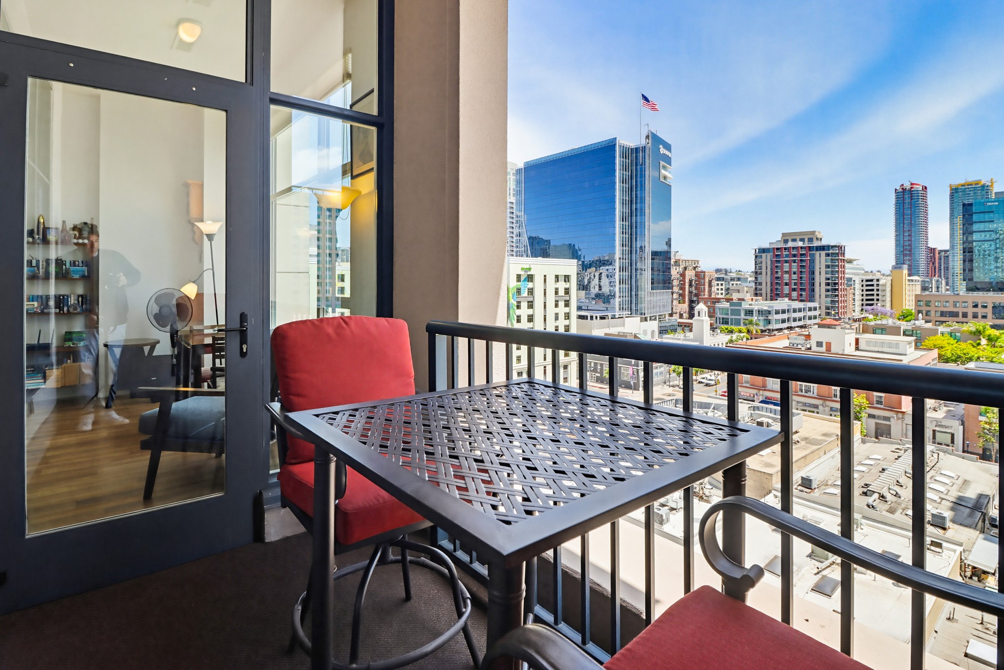Virtual tour photo 23 of 29 for 530 K St UNIT 1017