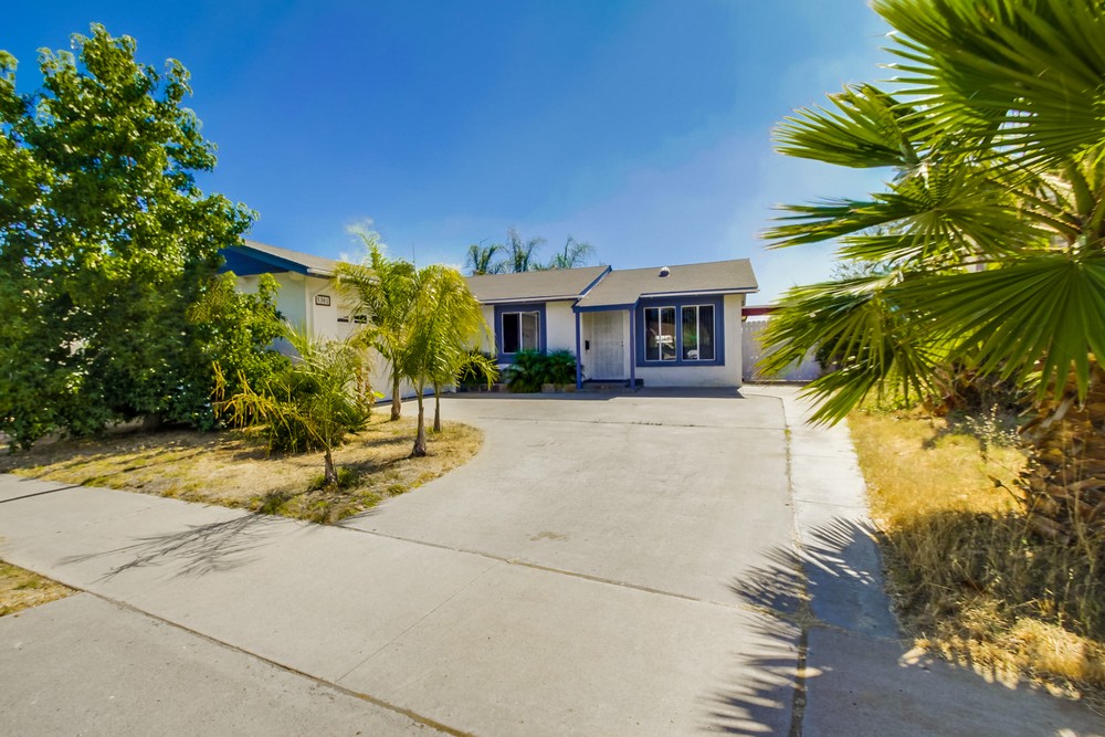 Virtual tour photo 1 of 51 for 5301 Jamestown Rd