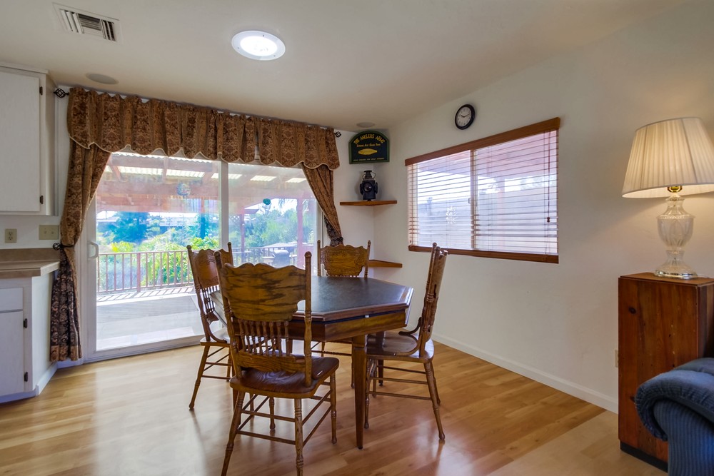 Virtual tour photo 13 of 51 for 5301 Jamestown Rd