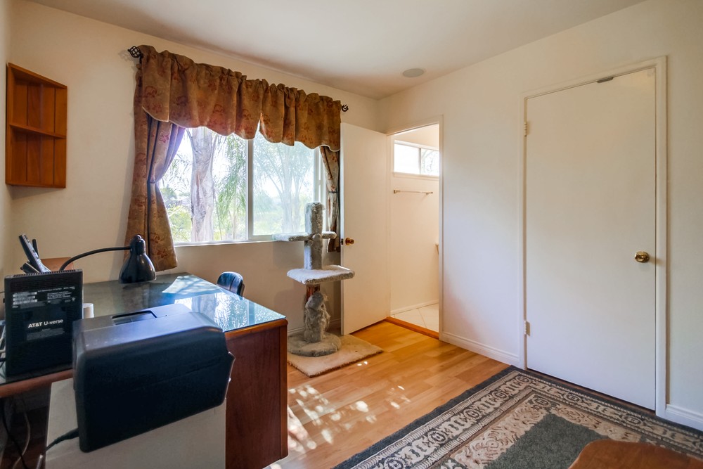 Virtual tour photo 33 of 51 for 5301 Jamestown Rd
