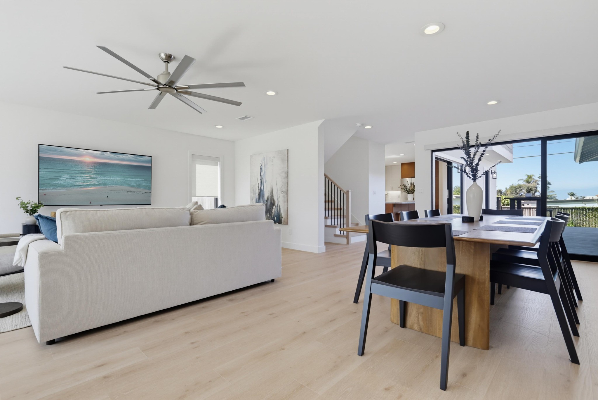 Virtual tour photo 9 of 49 for 5301 Los Robles Dr