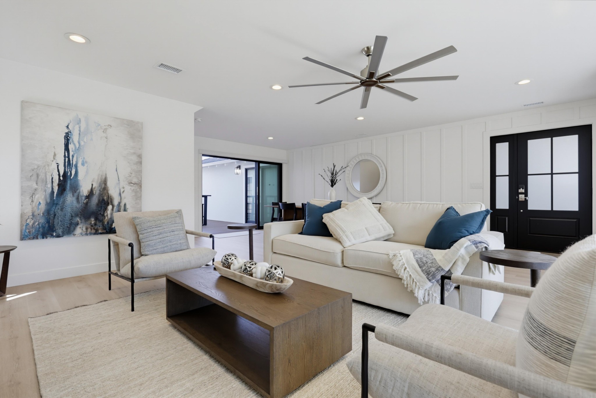 Virtual tour photo 14 of 49 for 5301 Los Robles Dr