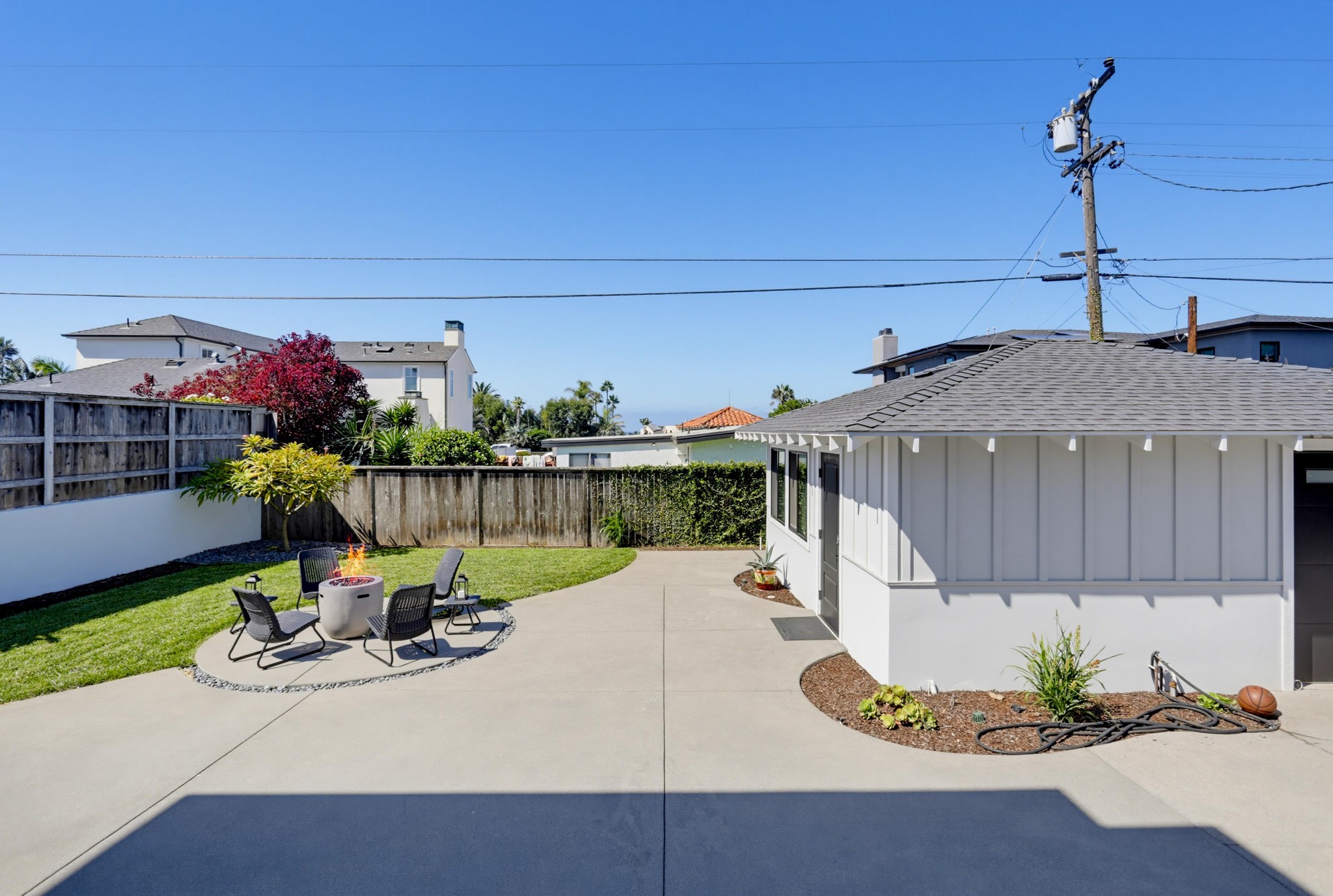 Virtual tour photo 44 of 49 for 5301 Los Robles Dr
