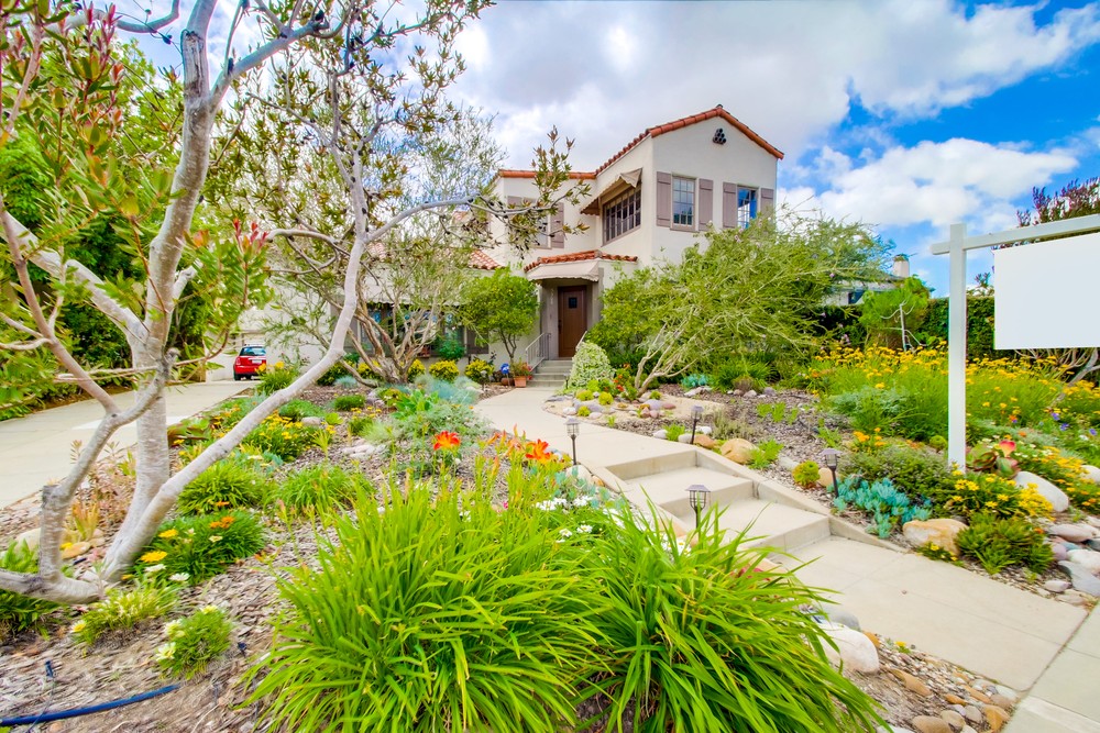 Virtual tour photo 1 of 47 for 5308 E Palisades Rd