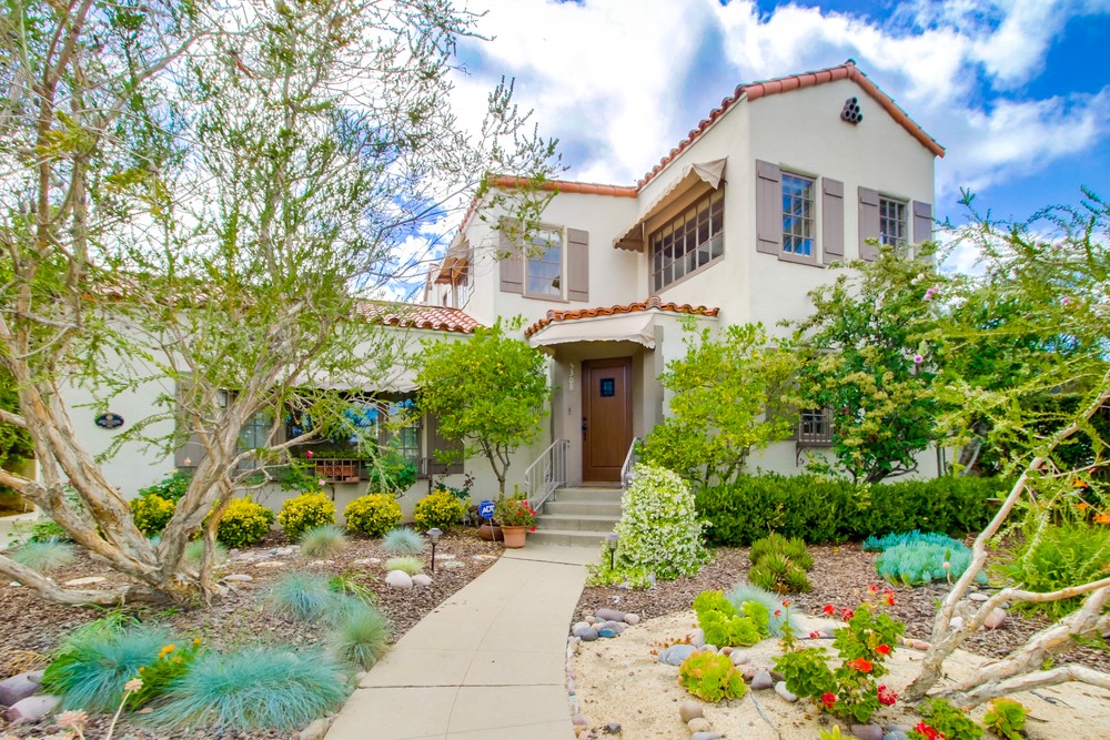 Virtual tour photo 6 of 47 for 5308 E Palisades Rd