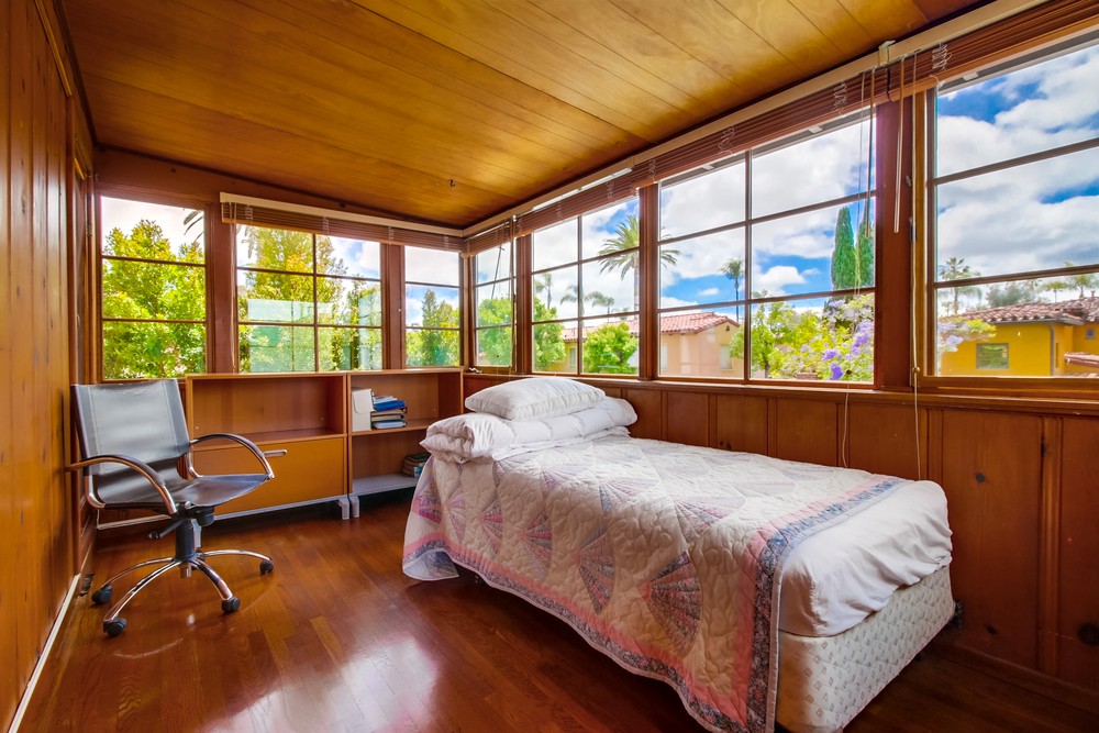 Virtual tour photo 23 of 47 for 5308 E Palisades Rd