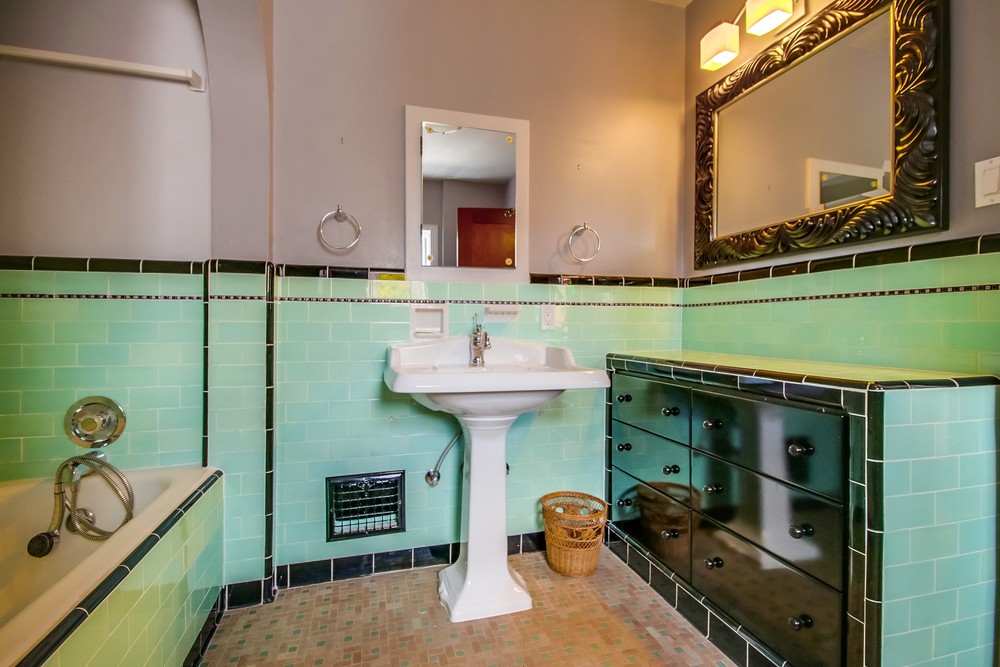 Virtual tour photo 29 of 47 for 5308 E Palisades Rd
