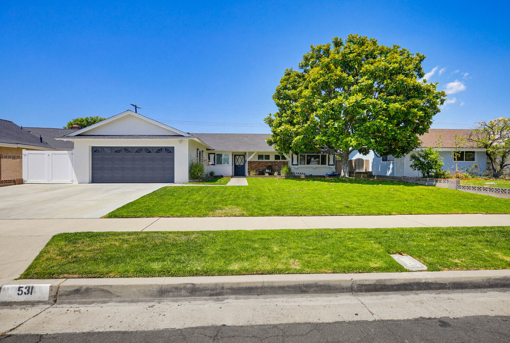 Virtual tour photo 25 of 25 for 531 W Brentwood Ave