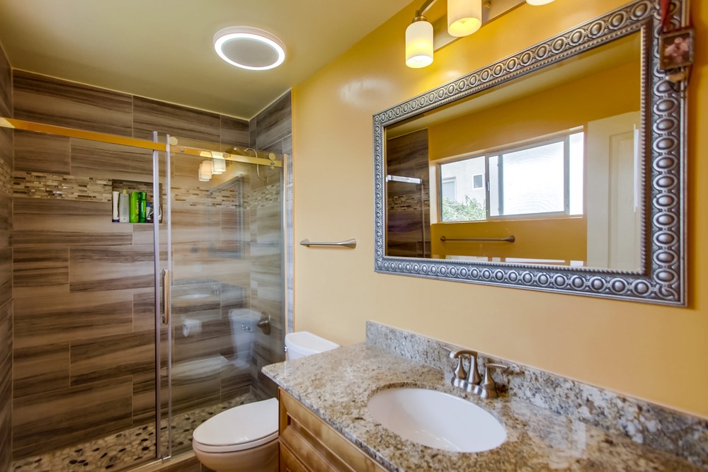 Virtual tour photo 41 of 71 for 5311 Everts St