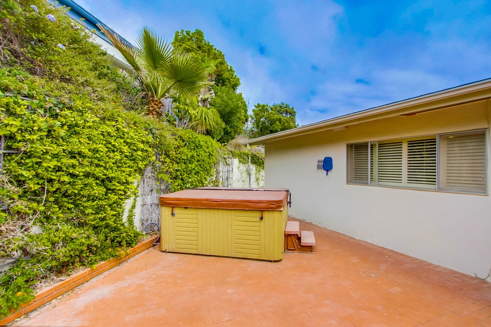 Virtual tour photo 52 of 71 for 5311 Everts St