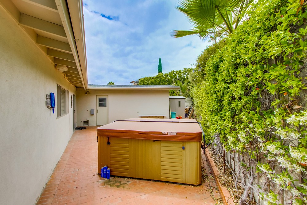Virtual tour photo 54 of 71 for 5311 Everts St