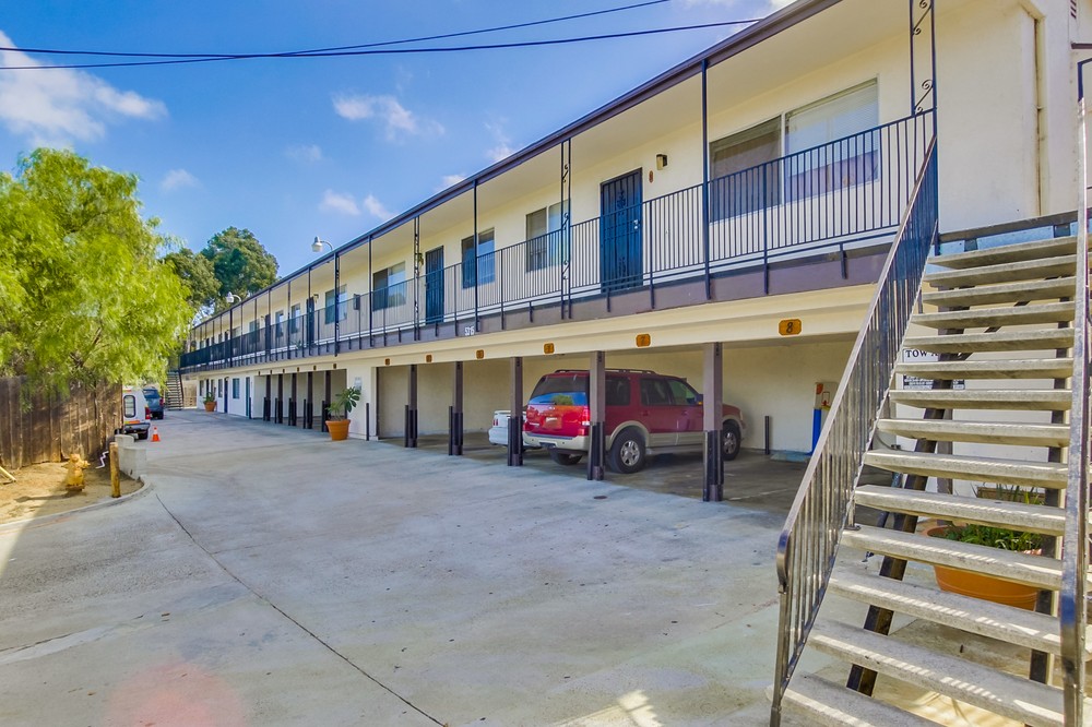 Virtual tour photo 8 of 35 for 5311 Santa Margarita St