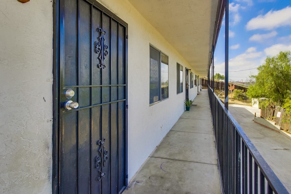 Virtual tour photo 12 of 35 for 5311 Santa Margarita St