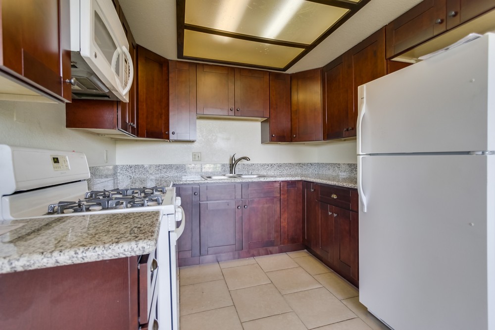 Virtual tour photo 20 of 35 for 5311 Santa Margarita St