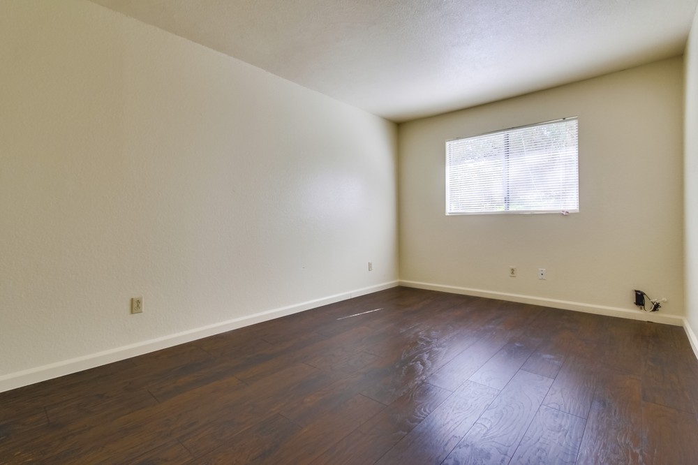 Virtual tour photo 24 of 35 for 5311 Santa Margarita St