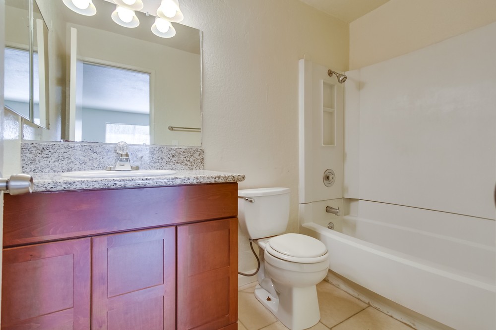 Virtual tour photo 28 of 35 for 5311 Santa Margarita St