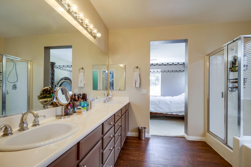 Virtual tour photo 27 of 49 for 5317 Westport View Dr