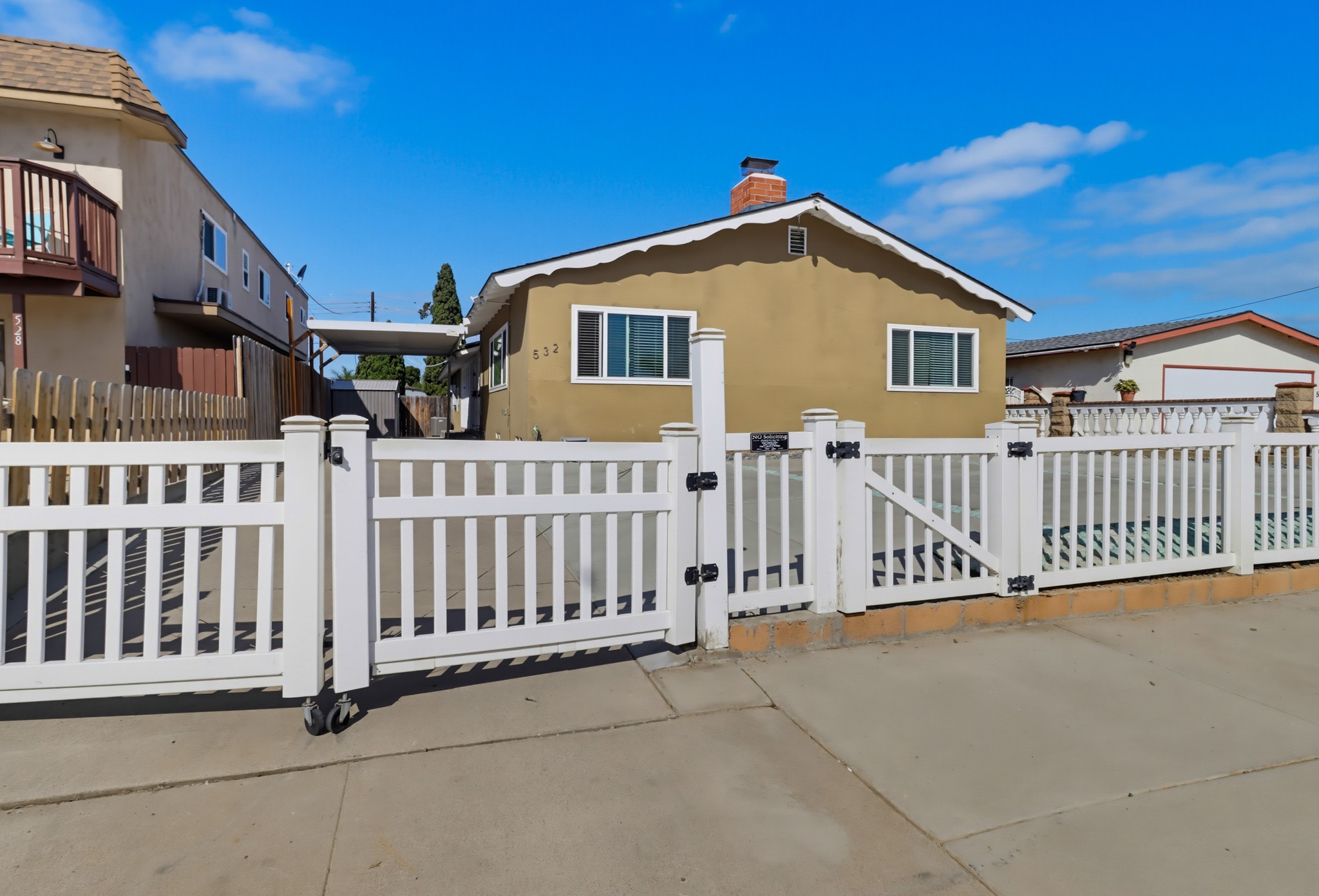 Virtual tour photo 1 of 41 for 532 Paraiso Ave