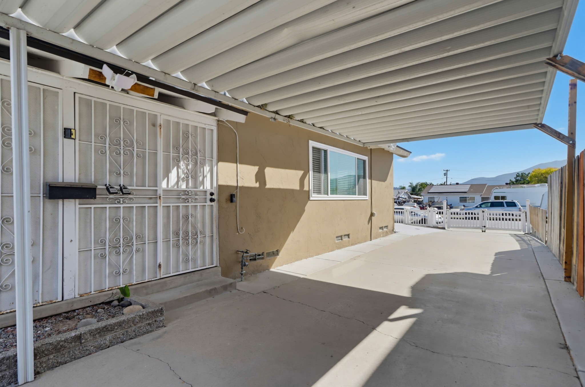 Virtual tour photo 9 of 41 for 532 Paraiso Ave