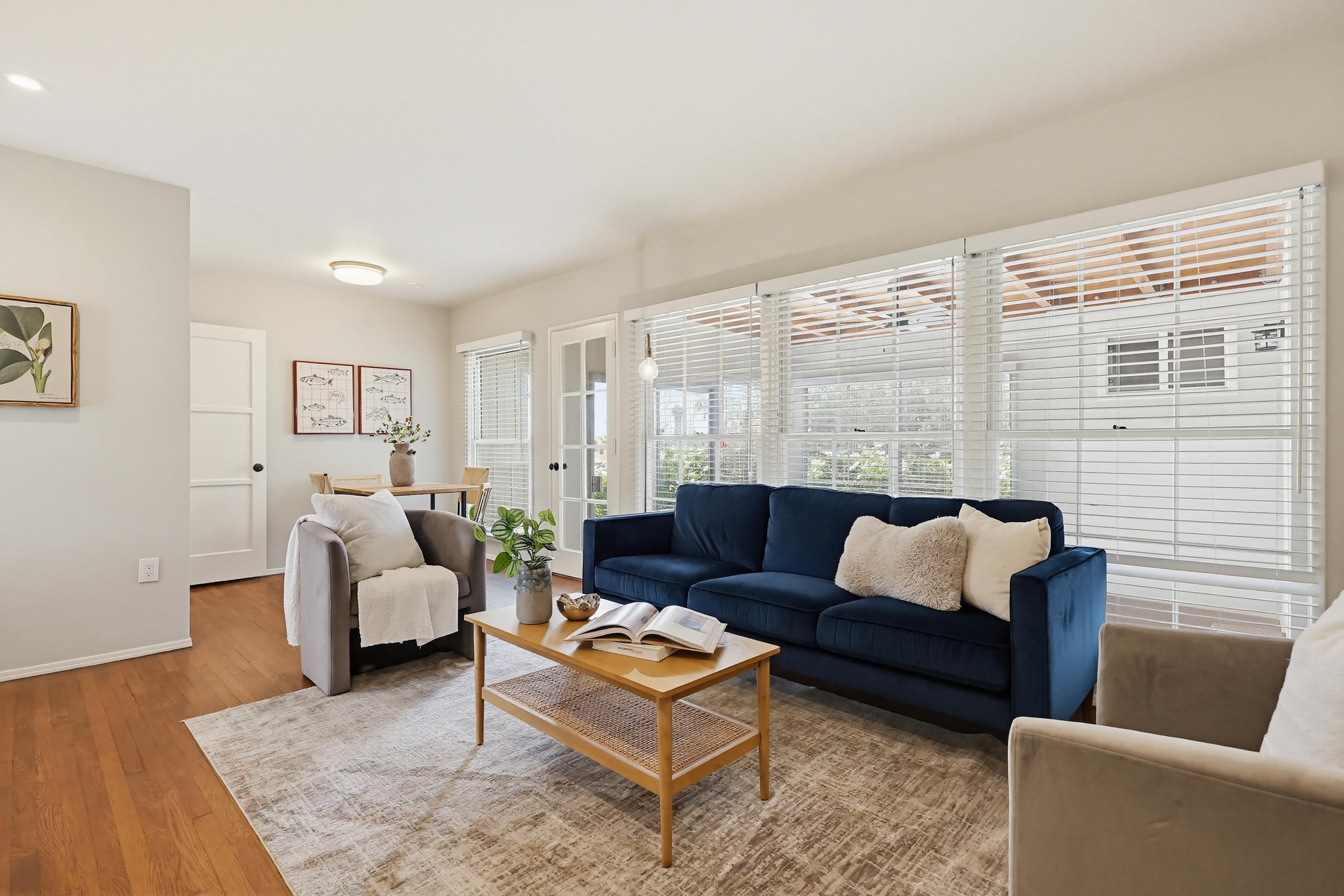 Virtual tour photo 6 of 25 for 5321 Logan Ave