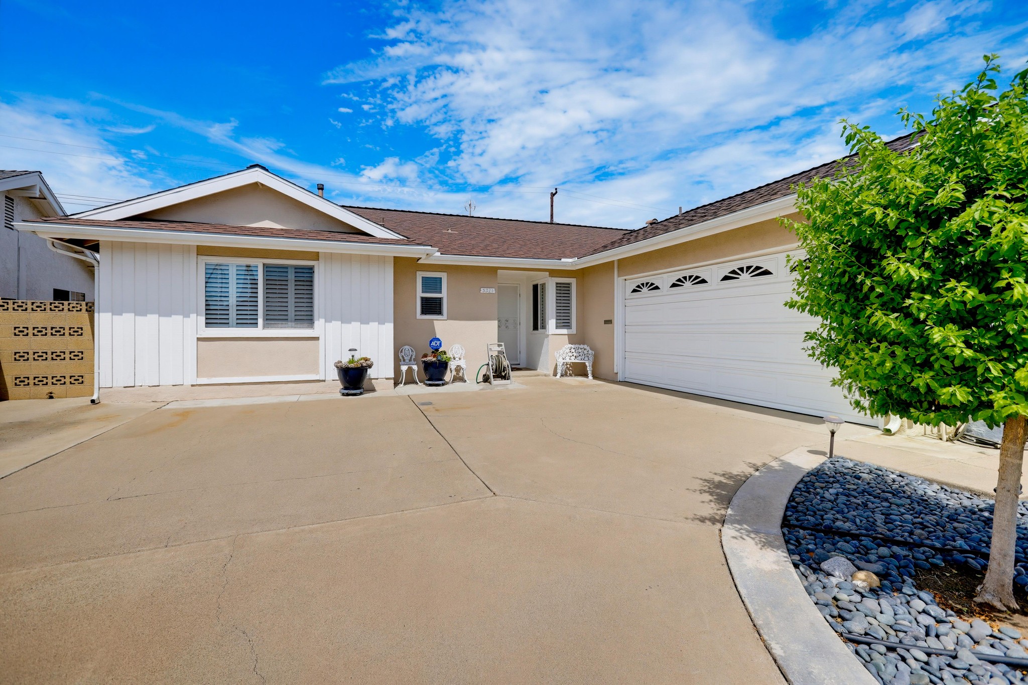 Virtual tour photo 6 of 69 for 5321 Park Ave