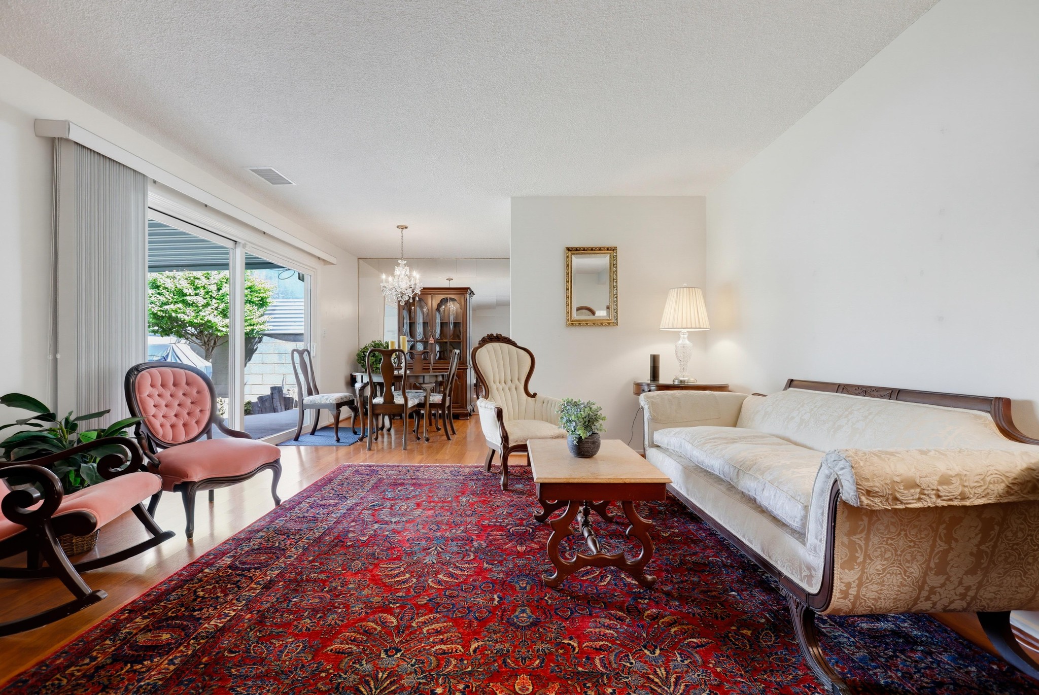 Virtual tour photo 10 of 69 for 5321 Park Ave