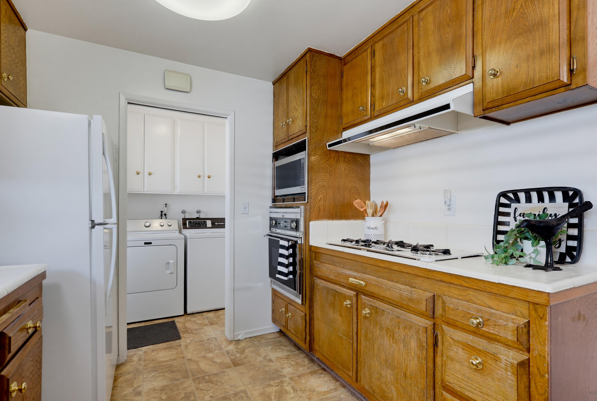 Virtual tour photo 21 of 69 for 5321 Park Ave