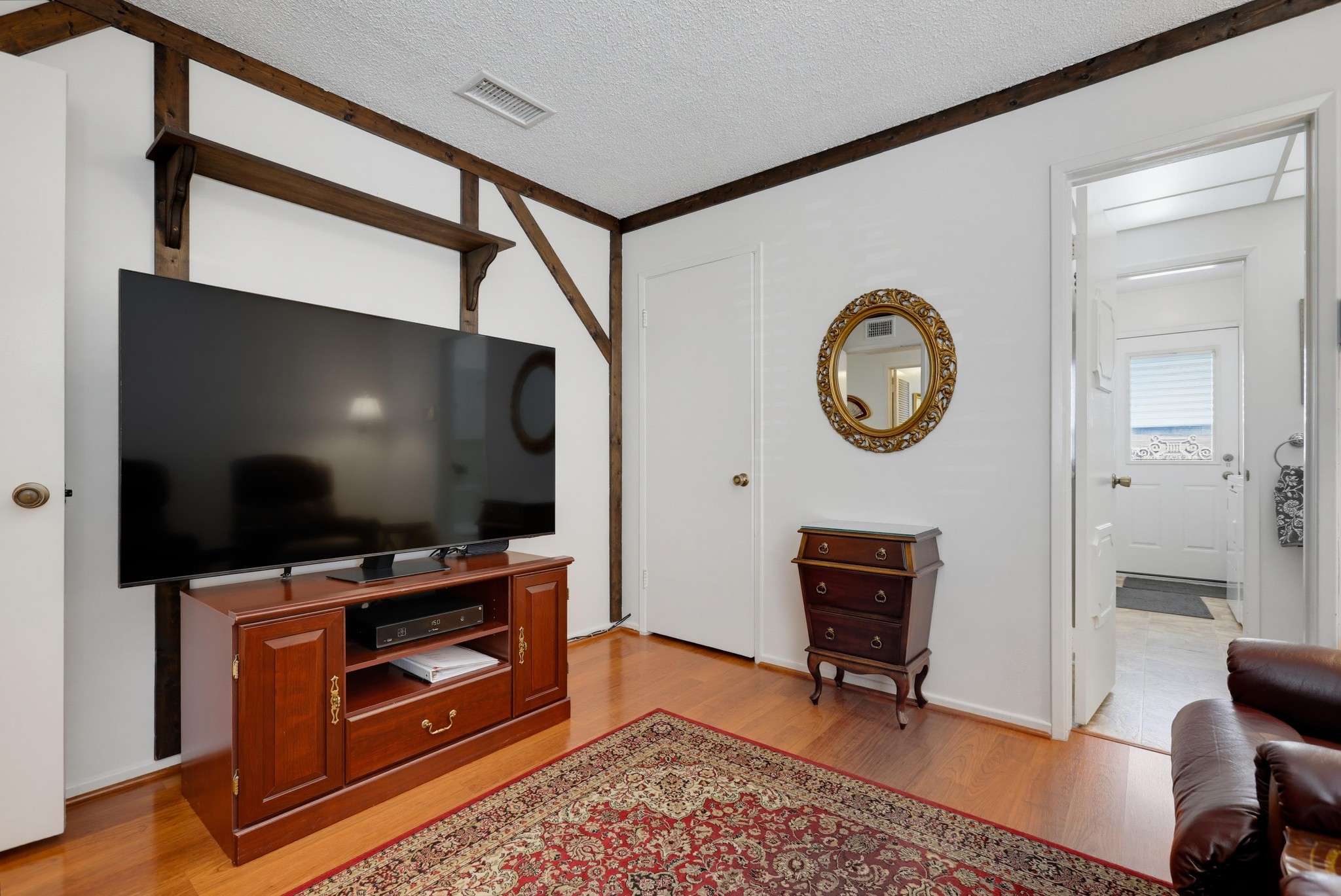 Virtual tour photo 31 of 69 for 5321 Park Ave