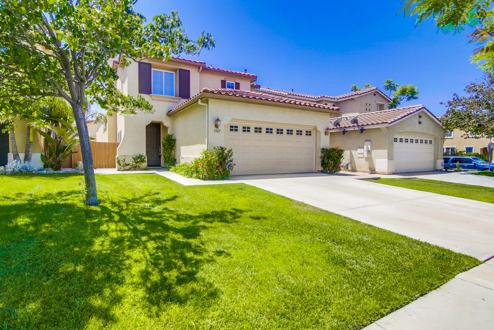 Virtual tour photo 1 of 44 for 5327 Seaglen Way