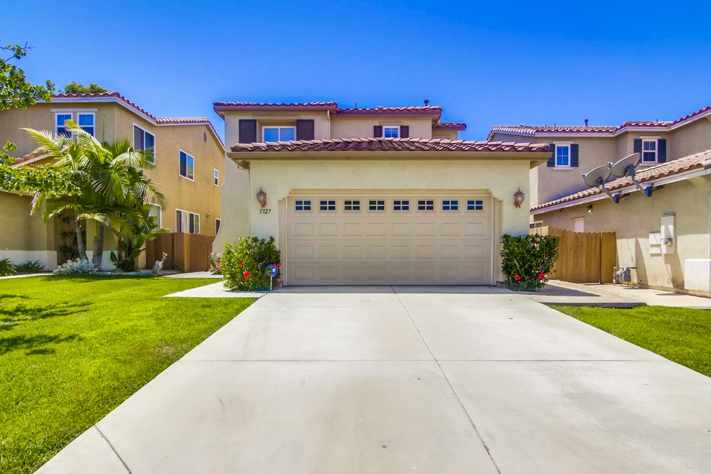 Virtual tour photo 4 of 44 for 5327 Seaglen Way
