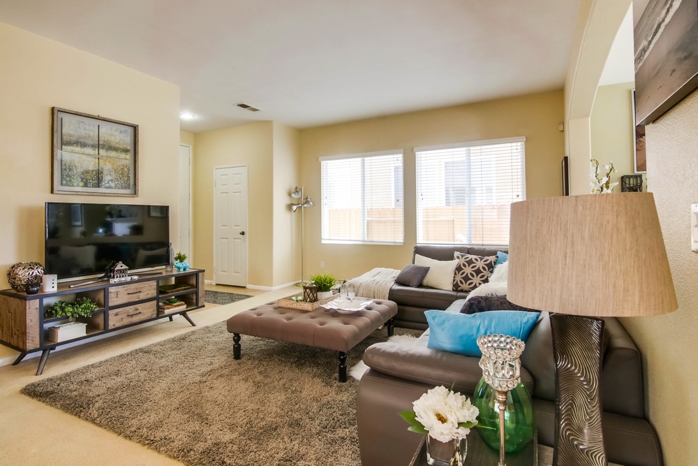 Virtual tour photo 11 of 44 for 5327 Seaglen Way